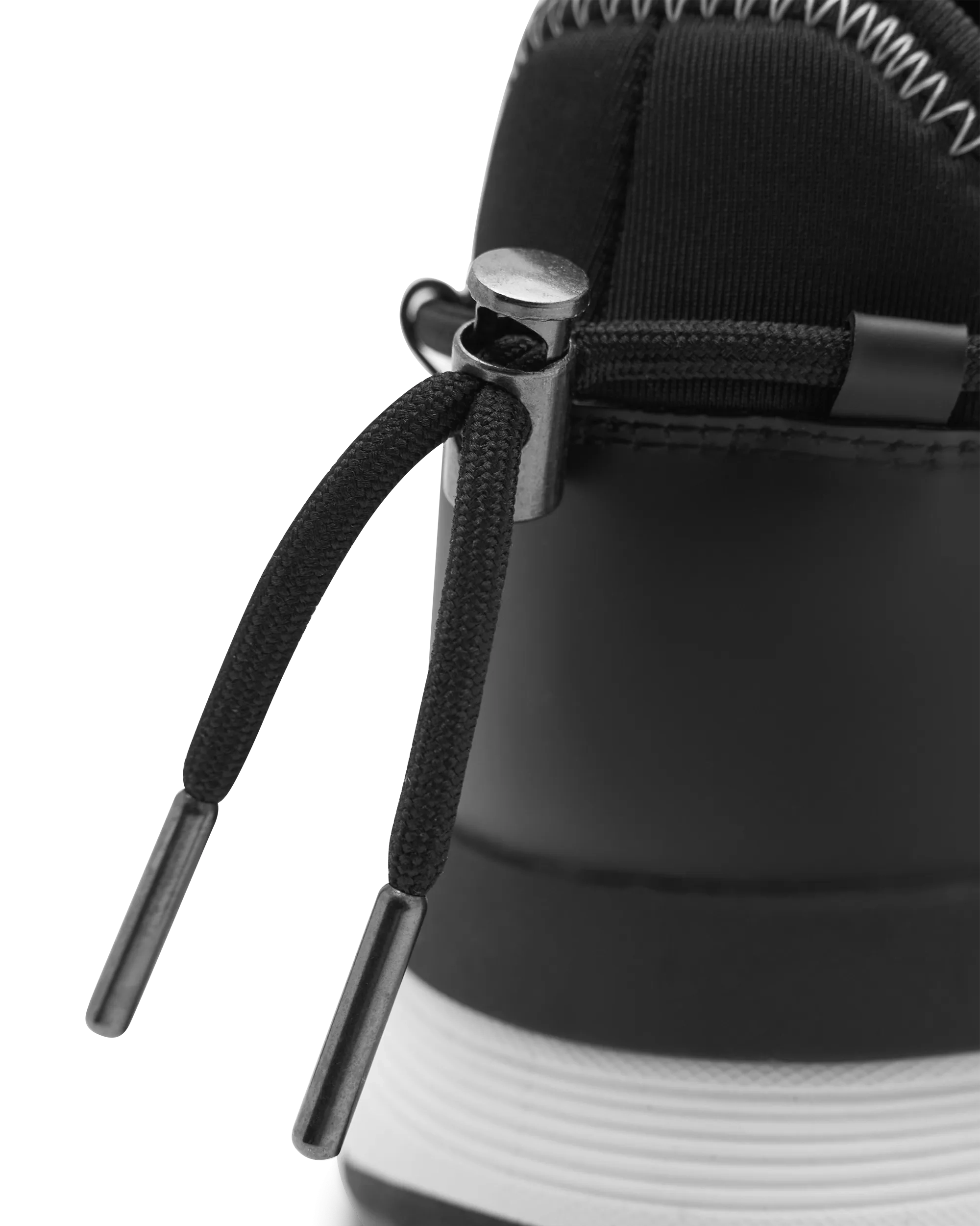Dynamic Slip On Sneakers
