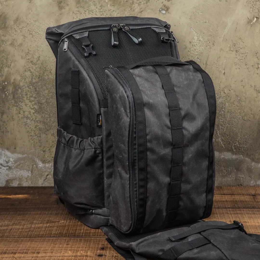 Fighter 02 Travel Pouch