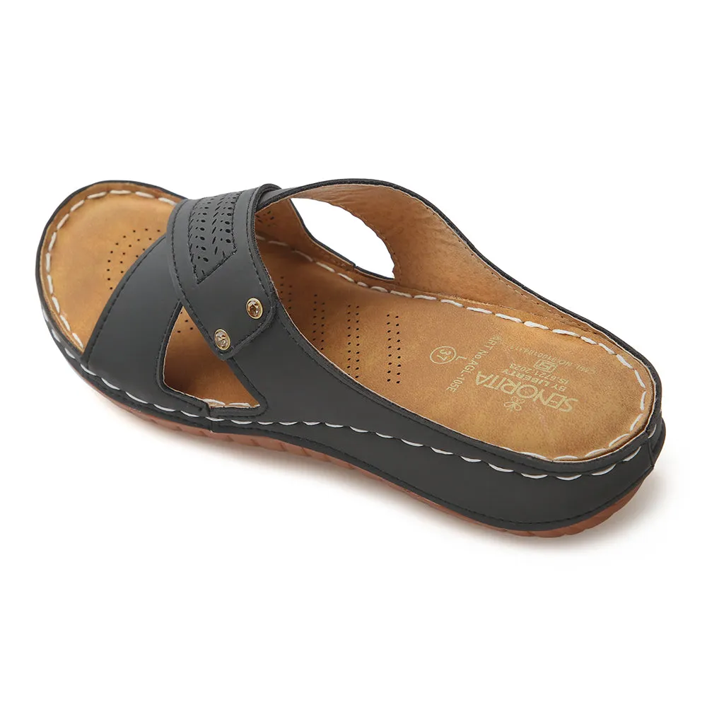 Senorita Black Casual Slipper For Women AGL-105E By Liberty