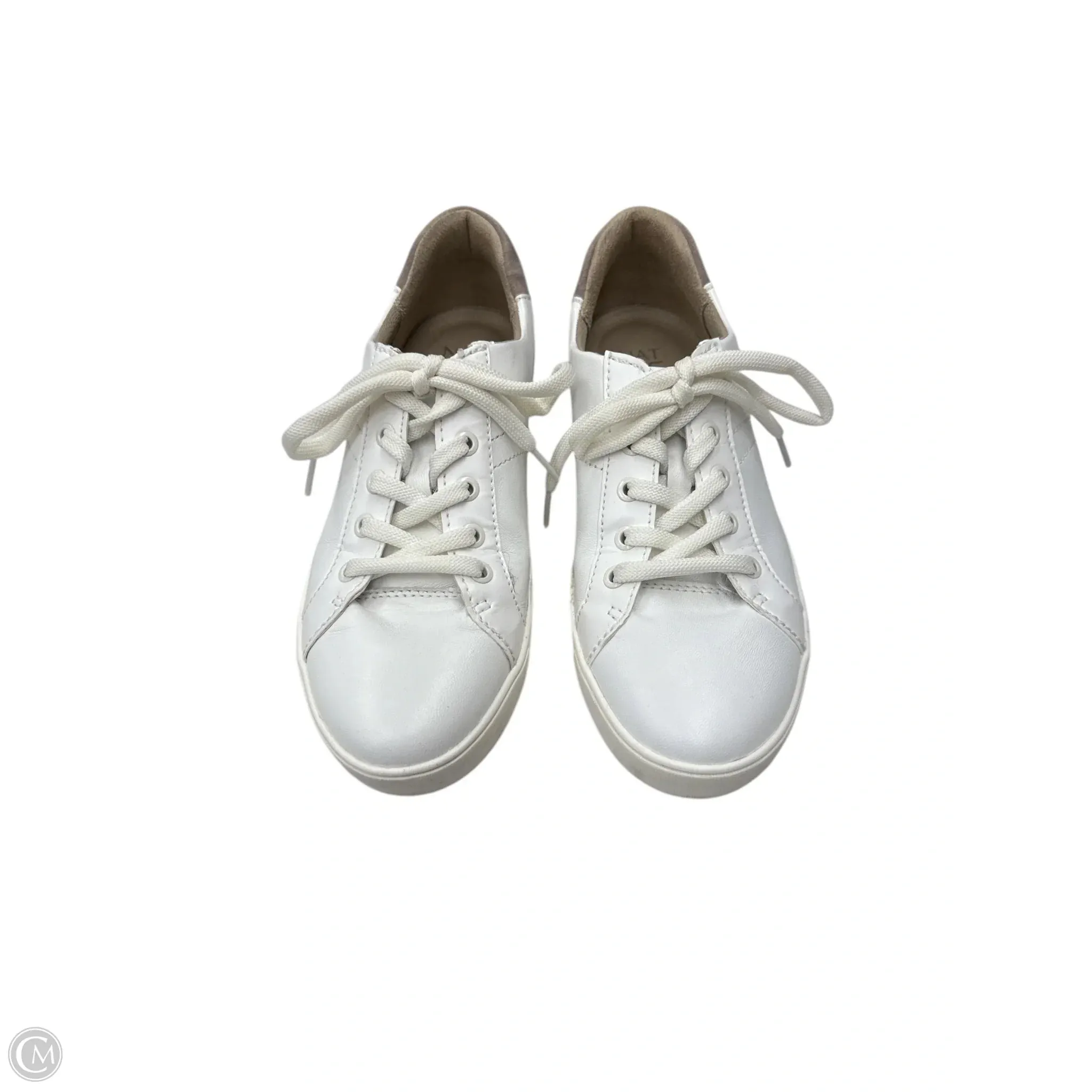 Shoes Athletic By Naturalizer In White, Size: 9