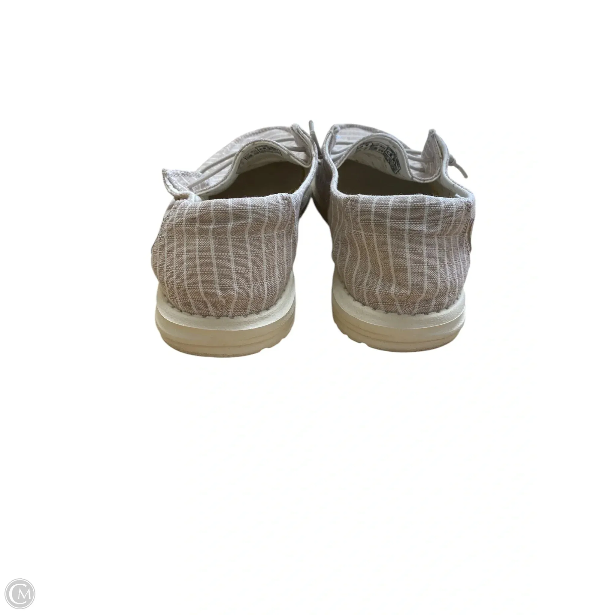 Shoes Flats By Hey Dude In Cream, Size: 9