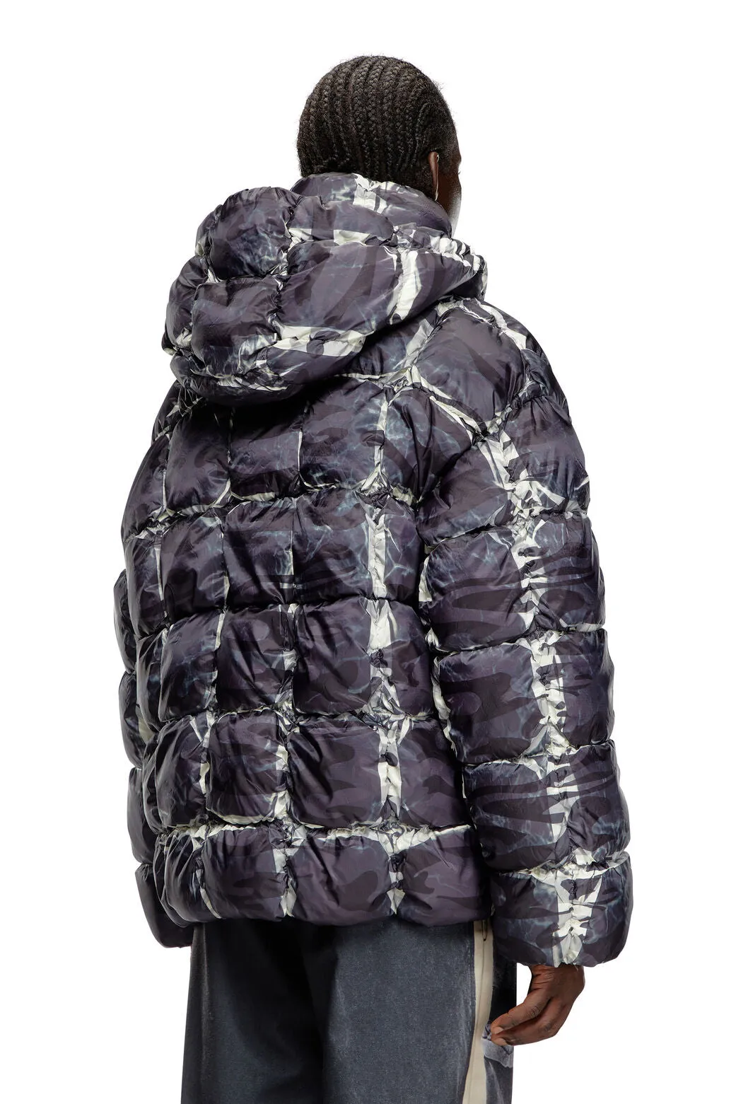 W-Claus-Camu Hooded puffer jacket with camo print Grey