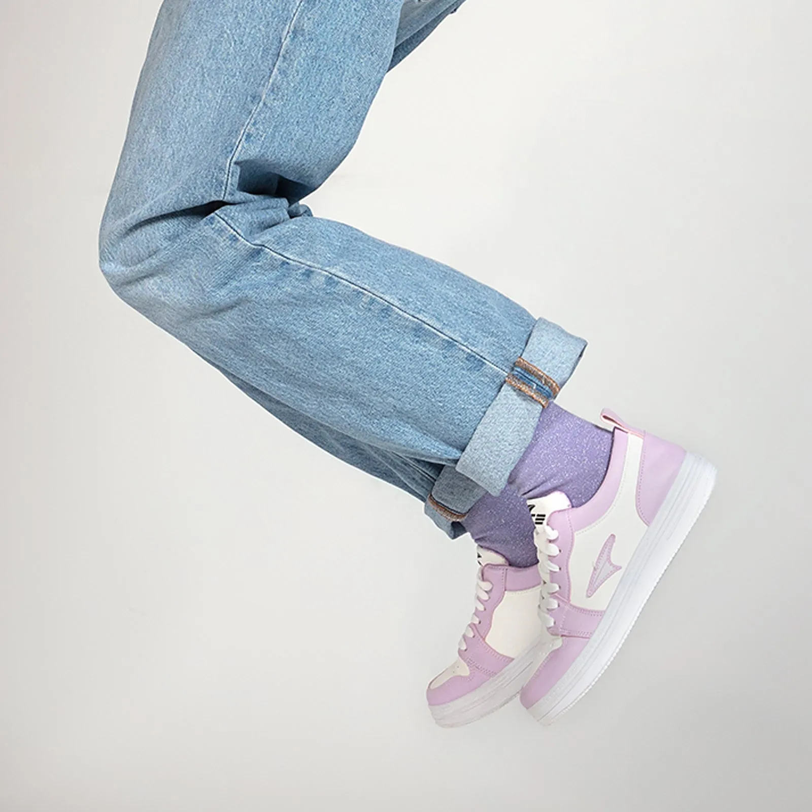 Women's Trendy Sneakers